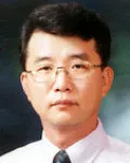 대학교수인 유재석의 대표 이미지