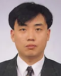 변호사, (전직)검사인 서정배의 대표 이미지
