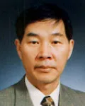 (전직)은행인인 박용철의 대표 이미지
