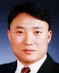 건축가인 이동철의 대표 이미지