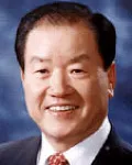 (전직)대학학장, (전직)대학총장, (전직)정무직공무원인 최동규의 대표 이미지
