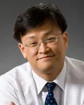 변호사, (전직)검사인 권민용의 대표 이미지