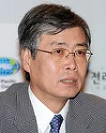 행정공무원인 신용언의 대표 이미지