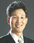 변호사인 김성근의 대표 이미지