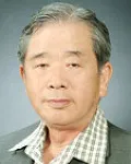감정평가사인 박천수의 대표 이미지