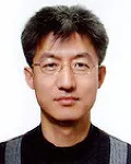 연구직공무원인 홍충만의 대표 이미지