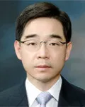 판사인 권순일의 대표 이미지