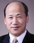 안과의사인 이윤상의 대표 이미지