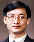 신경과의사, 대학교수인 박건우의 대표 이미지
