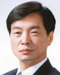 대학교수, (전직)대학총장인 최석원의 대표 이미지