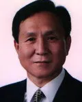 (전직)판사인 김성일의 대표 이미지