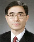 기업인, (전직)은행인인 김지원의 대표 이미지