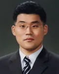 검사인 김성주의 대표 이미지