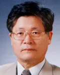 (전직)번역가, (전직)대학교수인 이재호의 대표 이미지