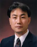 (전직)행정공무원인 김동수의 대표 이미지