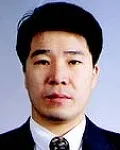 성형외과의사인 이은정의 대표 이미지