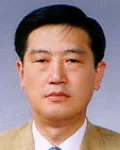 대학교수인 이광수의 대표 이미지
