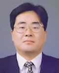 변호사인 이광수의 대표 이미지