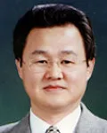 대학교수인 이동근의 대표 이미지