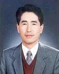 대학교수인 김명수의 대표 이미지