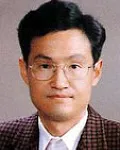 대학교수인 박정수의 대표 이미지