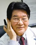 (전직)외과의사, (전직)대학교수인 박정수의 대표 이미지
