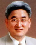 보험인인 이기영의 대표 이미지