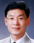 대학교수인 이강석의 대표 이미지