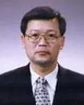 (전직)의료인, (전직)교육공무원인 김용호의 대표 이미지