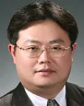 대학교수인 이지수의 대표 이미지