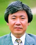 대학교수인 김태영의 대표 이미지