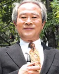 소설가인 박상륭의 대표 이미지