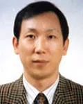 내과의사, 대학교수인 이종명의 대표 이미지