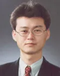 한의사, 대학교수인 김훈의 대표 이미지