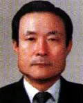 변호사, (전직)판사인 정보성의 대표 이미지