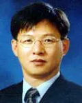 대학교수인 김인철의 대표 이미지