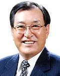 (전직)대학학장, (전직)교육공무원인 김연수의 대표 이미지