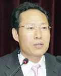검사, (전직)변호사인 정성윤의 대표 이미지