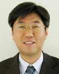 대학교수인 김정인의 대표 이미지