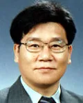 대학교수인 박성철의 대표 이미지