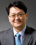 변호사인 유준걸의 대표 이미지
