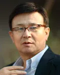 광고인인 홍성욱의 대표 이미지