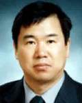 연구인인 이정우의 대표 이미지