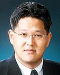 변호사인 이준우의 대표 이미지