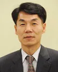 변호사, (전직)검사인 정재훈의 대표 이미지