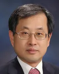 대학교수, 특수단체인인 박찬욱의 대표 이미지