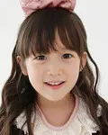 모델인 김채은의 대표 이미지