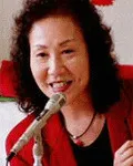 소설가인 하야시 아키코의 대표 이미지