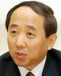 (전직)외무공무원인 김욱의 대표 이미지
