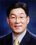 대학교수인 김동원의 대표 이미지